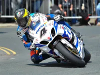 https://icpi.online//game/racing-motorbike-slide